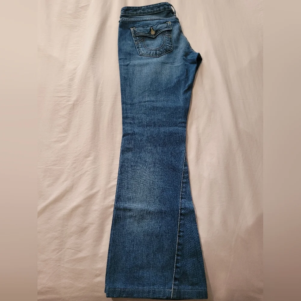 True Religion Joey Low Rise Flare Jeans with Vintage Distressing 30/30 - Picture 4 of 9